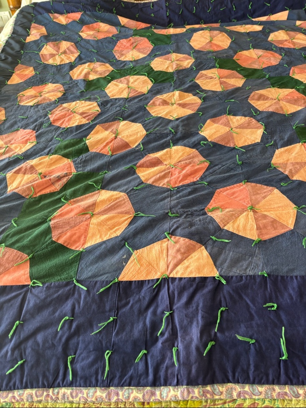 Vintage Handmade Beachball patchwork quilt